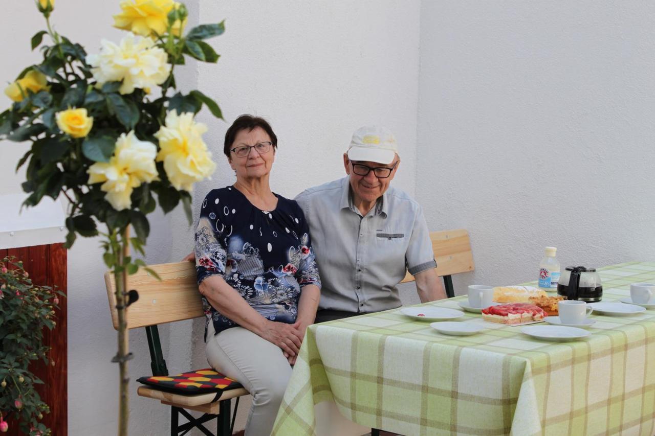 Pension Budissin เบาท์เซน ภายนอก รูปภาพ